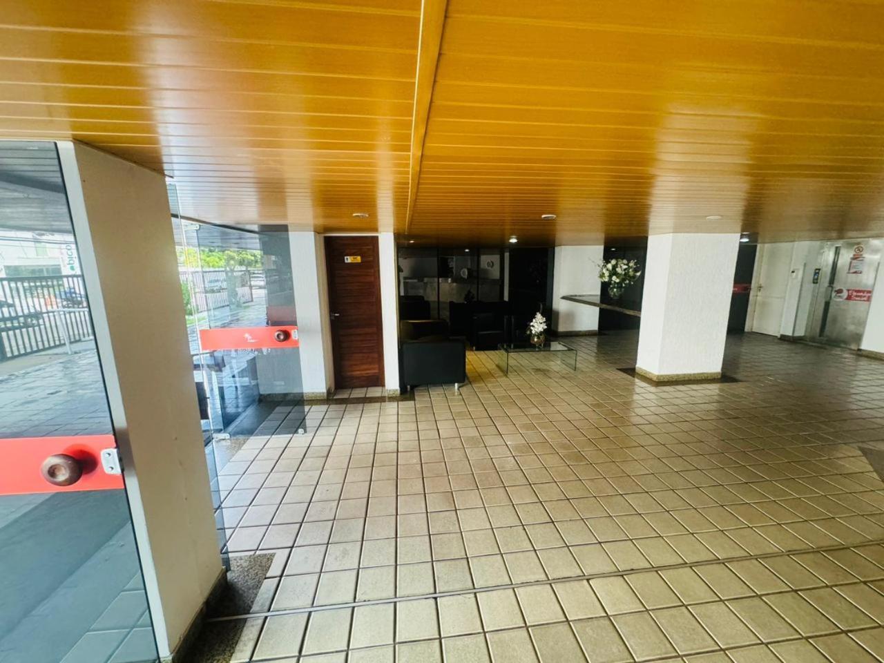 Praia De Ponta Verde Com Lavadora, Wi-Fi, Garagem - Quarto Andar Apartment *